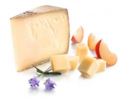 L´Etivaz AOP Rohmilch, mind. 50 % Fett i. Tr.