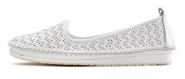 LASCANA Slipper, aus weichem Leder