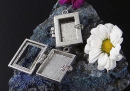 Medaillon Anhänger zum öffnen, 25 x 23 mm