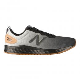 New Balance Fresh Foam Arishi Green Leaf Neutralschuh Herren - Schwarz, Gr&ouml;&szlig;e 43