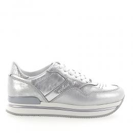 Sneaker low Glattleder Kalbsleder  Finished Logo Metallisch silber